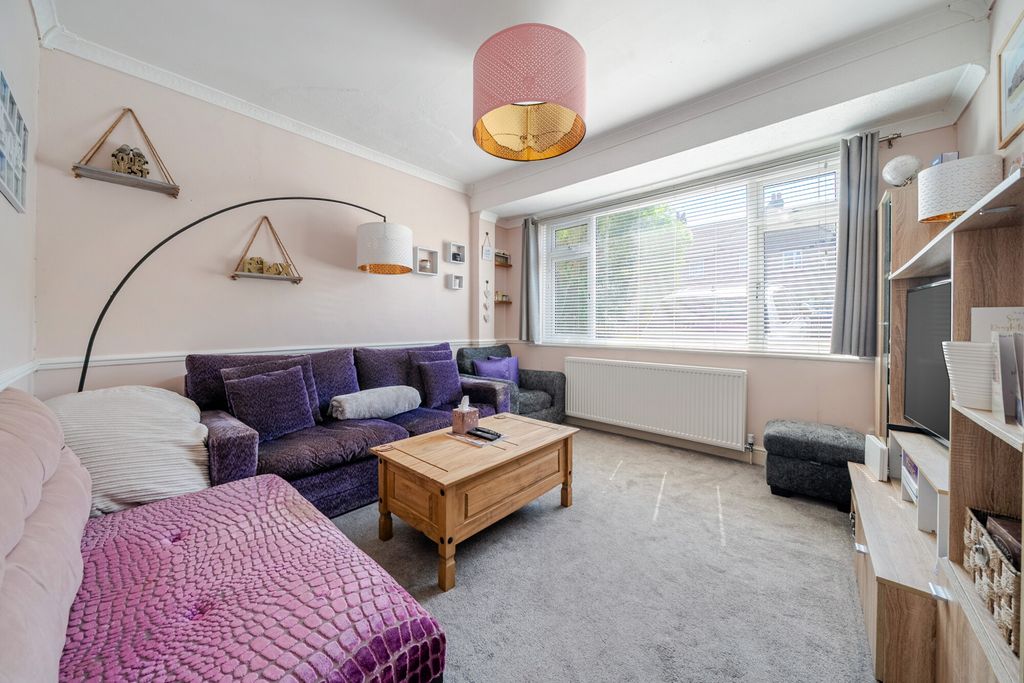 Property photo 2 of 23 1479987-1-6A356ce...