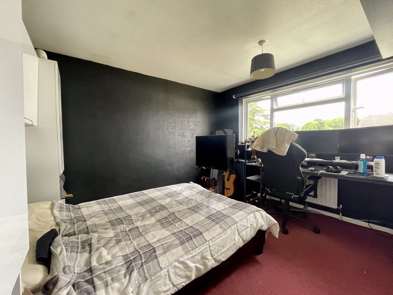 Property photo 3 of 12 Photo 7