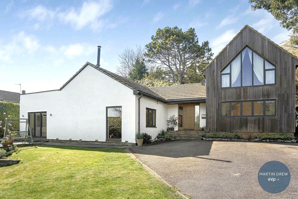 Property photo 1 of 20