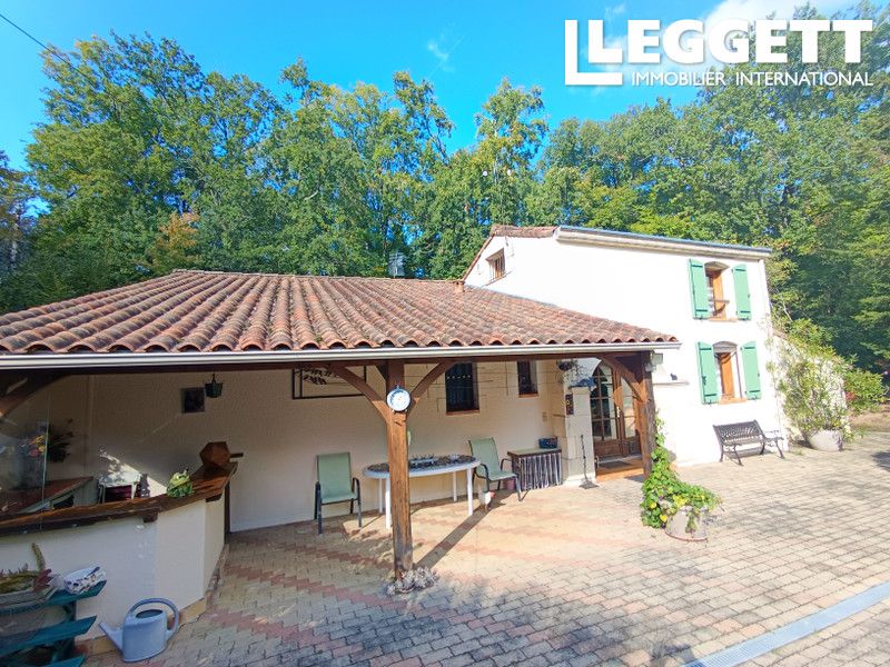 Property photo 2 of 10