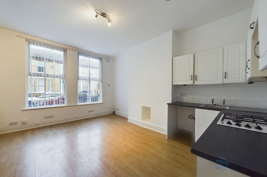 Property photo 3 of 8 Living Area / Kitchen