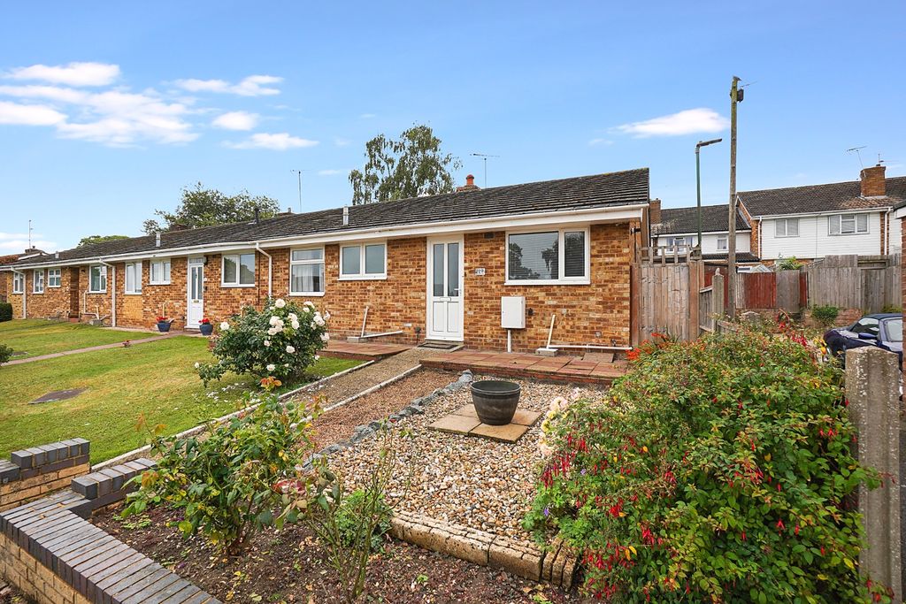 Property photo 1 of 15 4163420