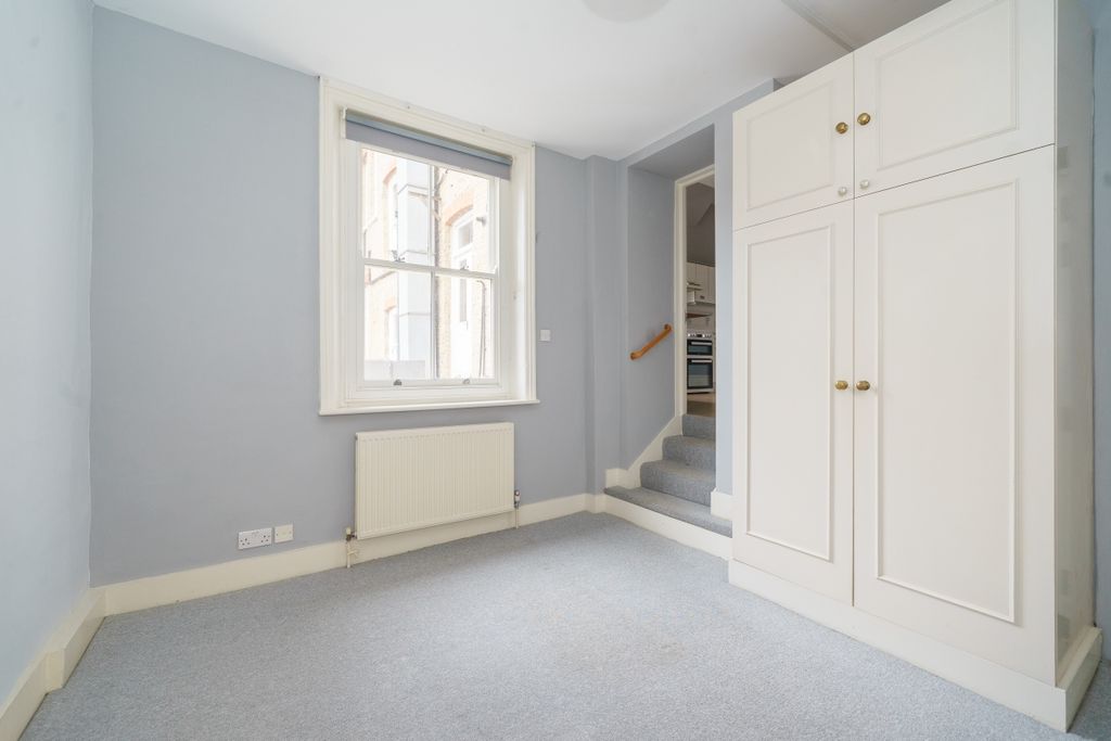 Property photo 3 of 15 Bedroom B