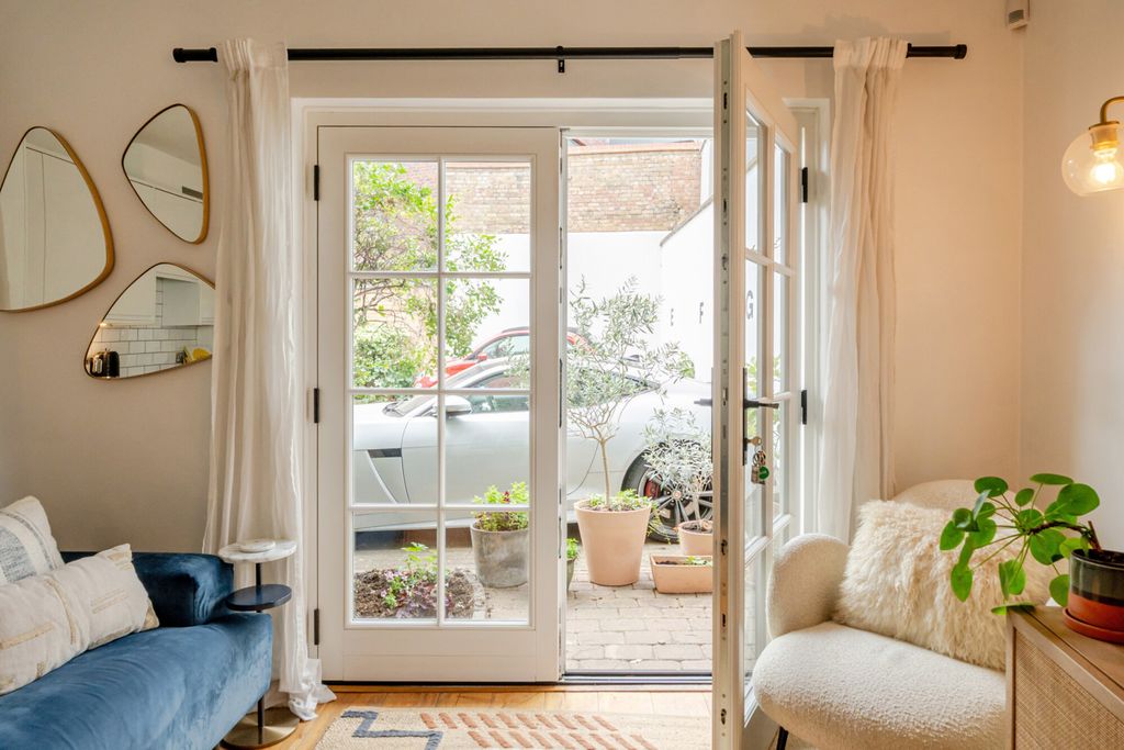 Property photo 3 of 18 1455009-6-69F9d6E...