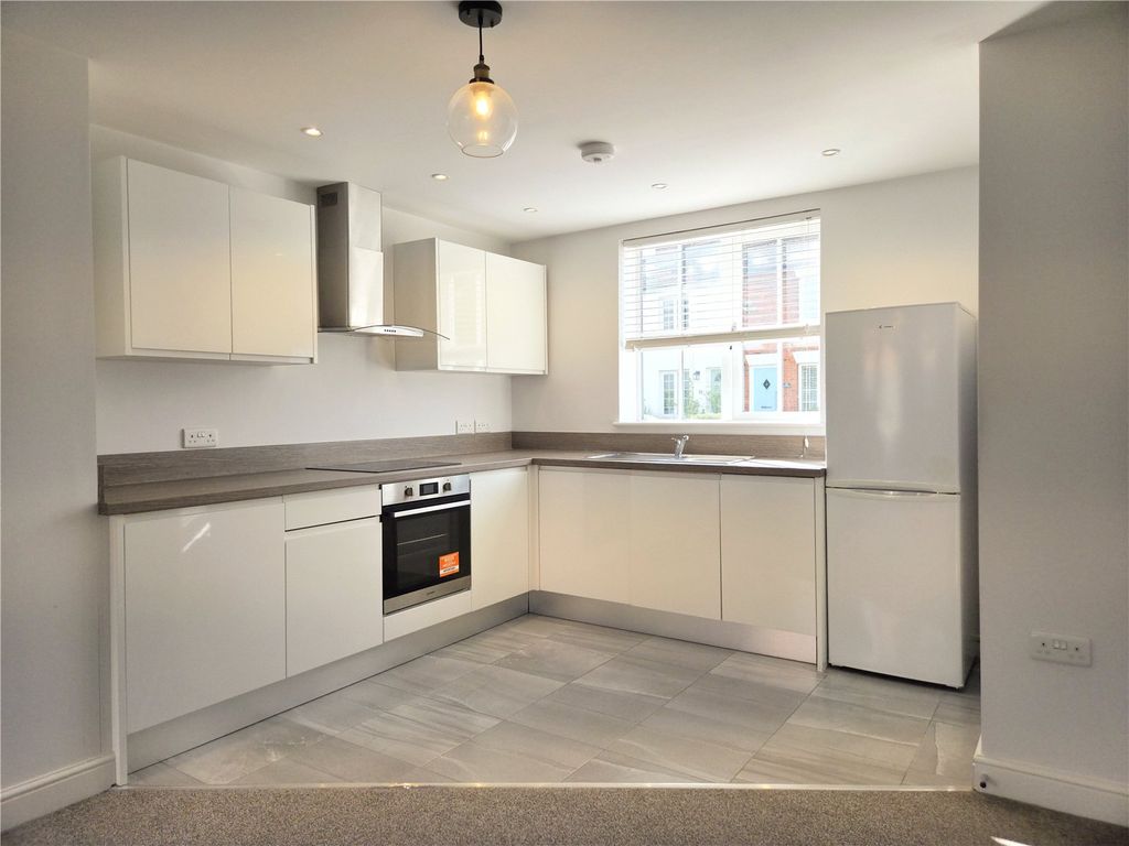 Property photo 3 of 13 Picture No. 02