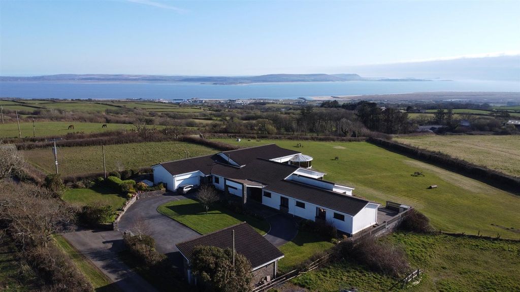 Property photo 1 of 28 Foxo1784.Jpg