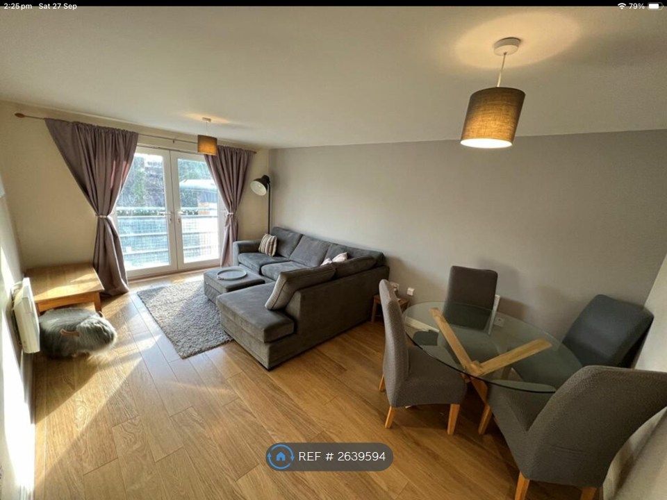 Property photo 2 of 10