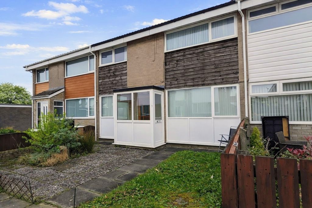 Property photo 1 of 21