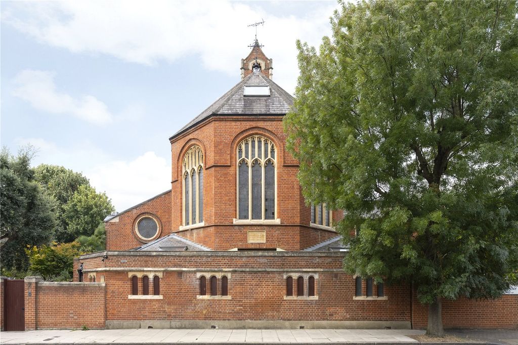 Property photo 3 of 14 Picture No. 58