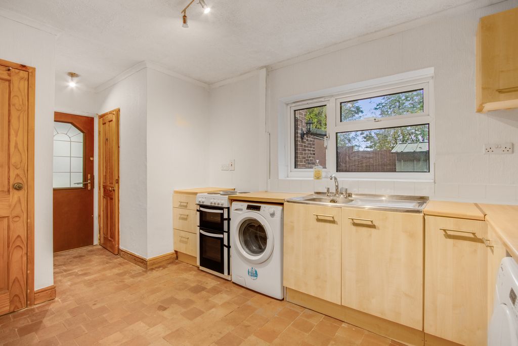 Property photo 3 of 16 Img_0306