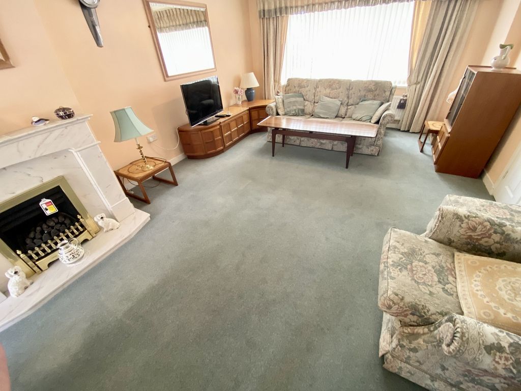 Property photo 2 of 16 Lounge-Dining Room