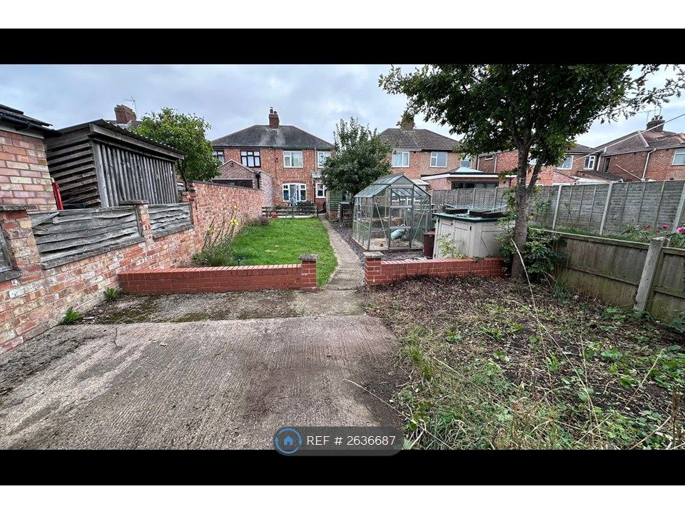 Property photo 1 of 11 Rear Garden Full View