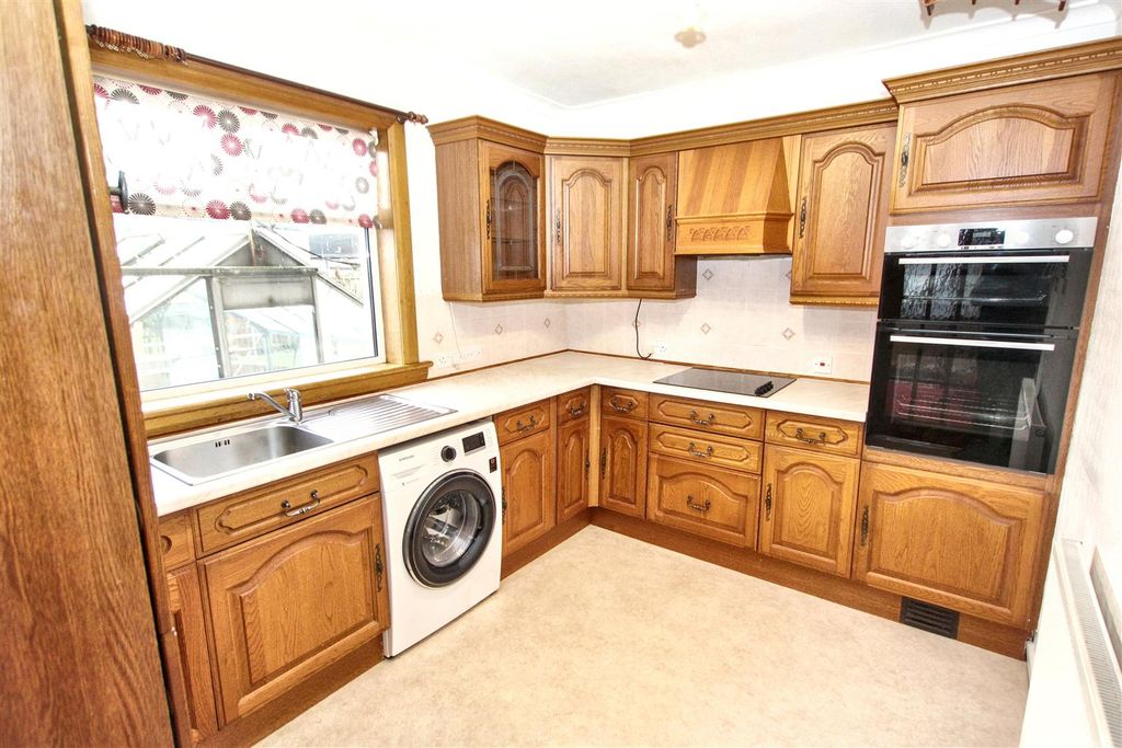 Property photo 3 of 16 3.Jpg