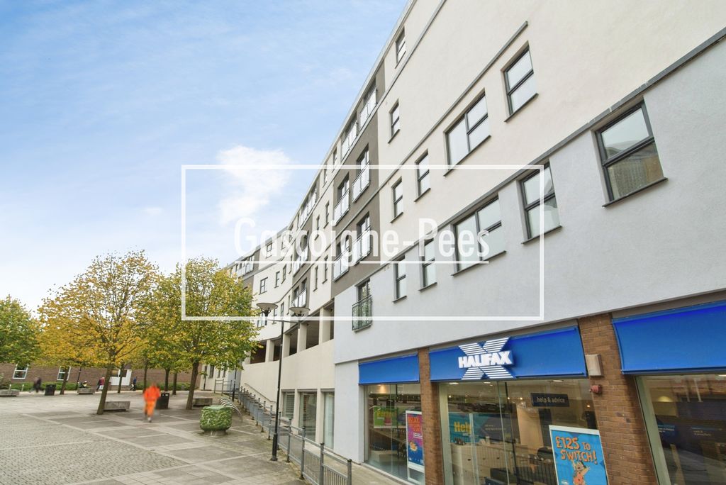 Property photo 1 of 4