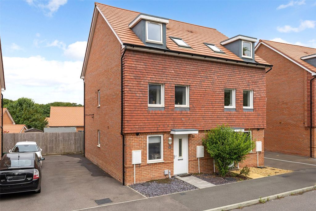 Property photo 1 of 17 Picture No. 01