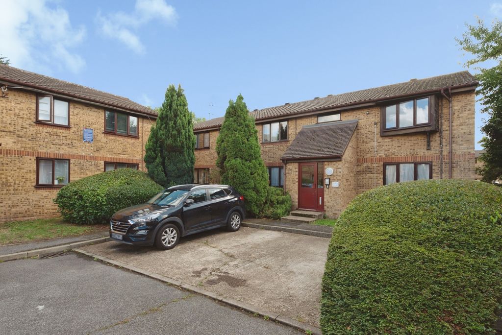 Property photo 1 of 8 Pbox-Img.Jpg