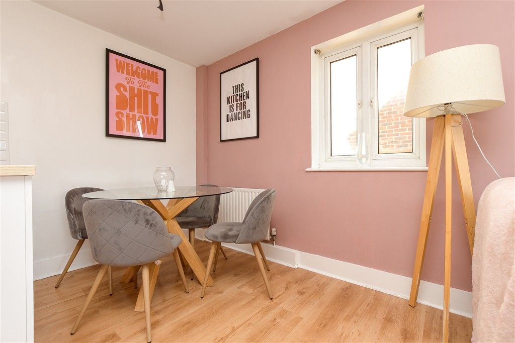 Property photo 2 of 12 Dining Area