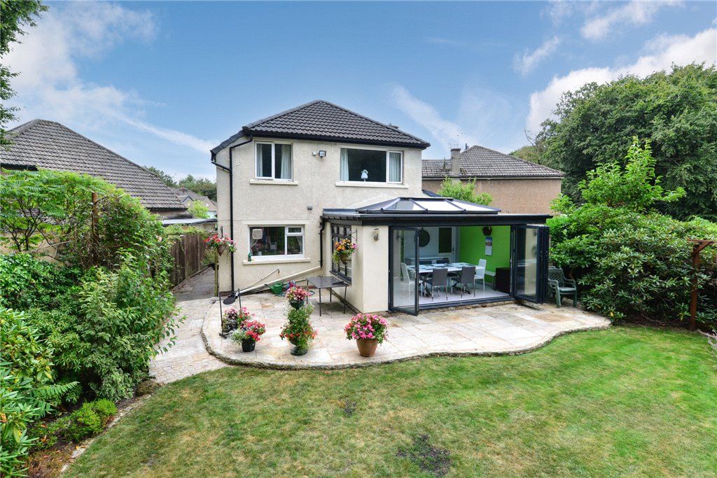 Property photo 1 of 25 Woodland Grove