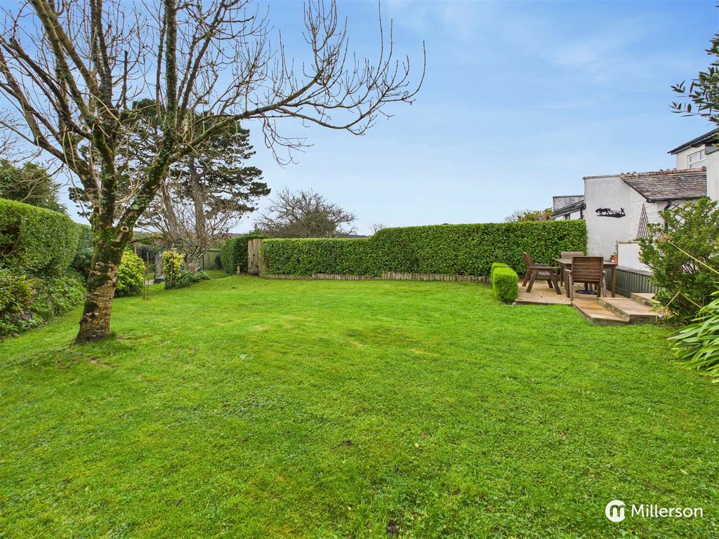 Property photo 2 of 25 Cam05092G0-Pr0132-Still029.Jpg