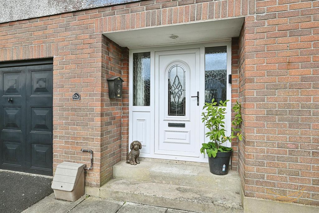 Property photo 3 of 49 Dhp-2.Jpg