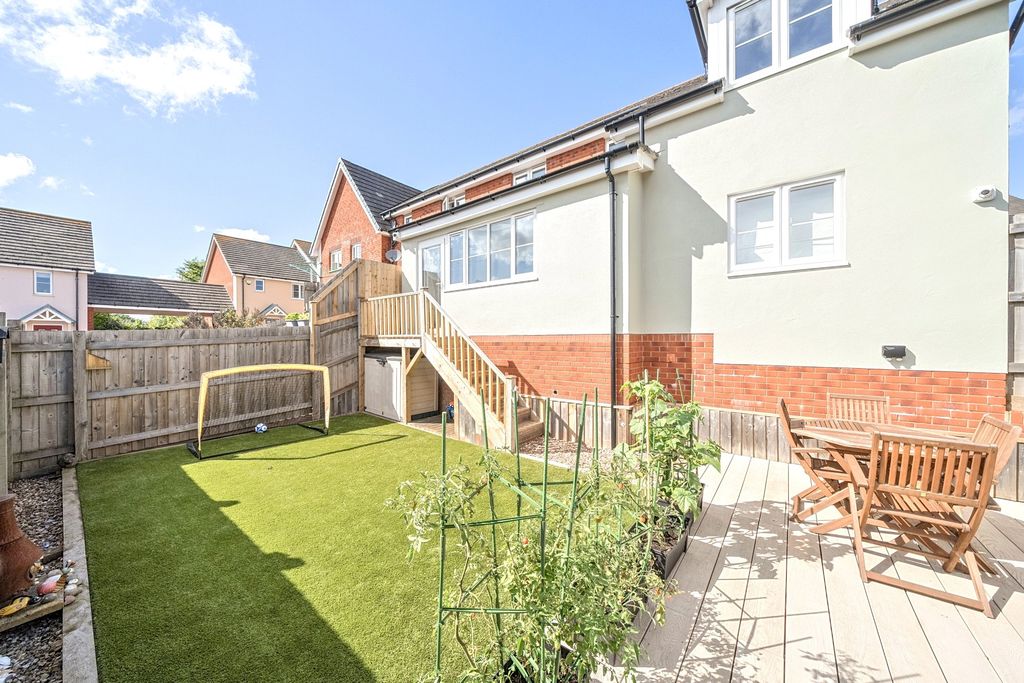 Property photo 3 of 24 3 - Rear Garden