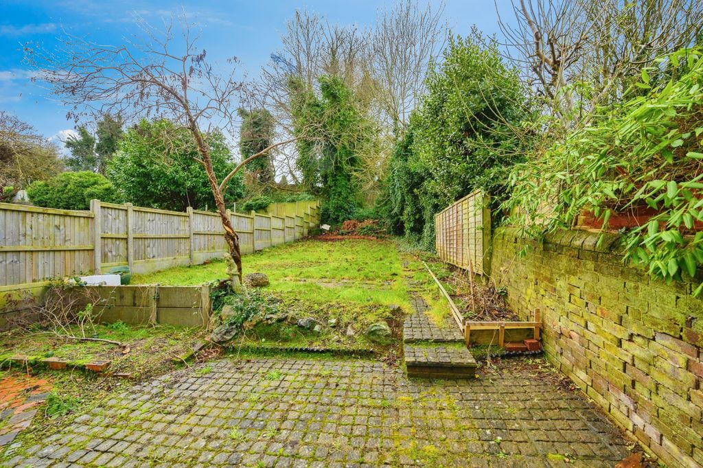 Property photo 2 of 16 Photography