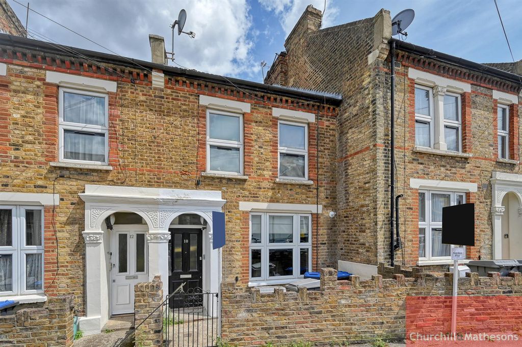 Property photo 1 of 13