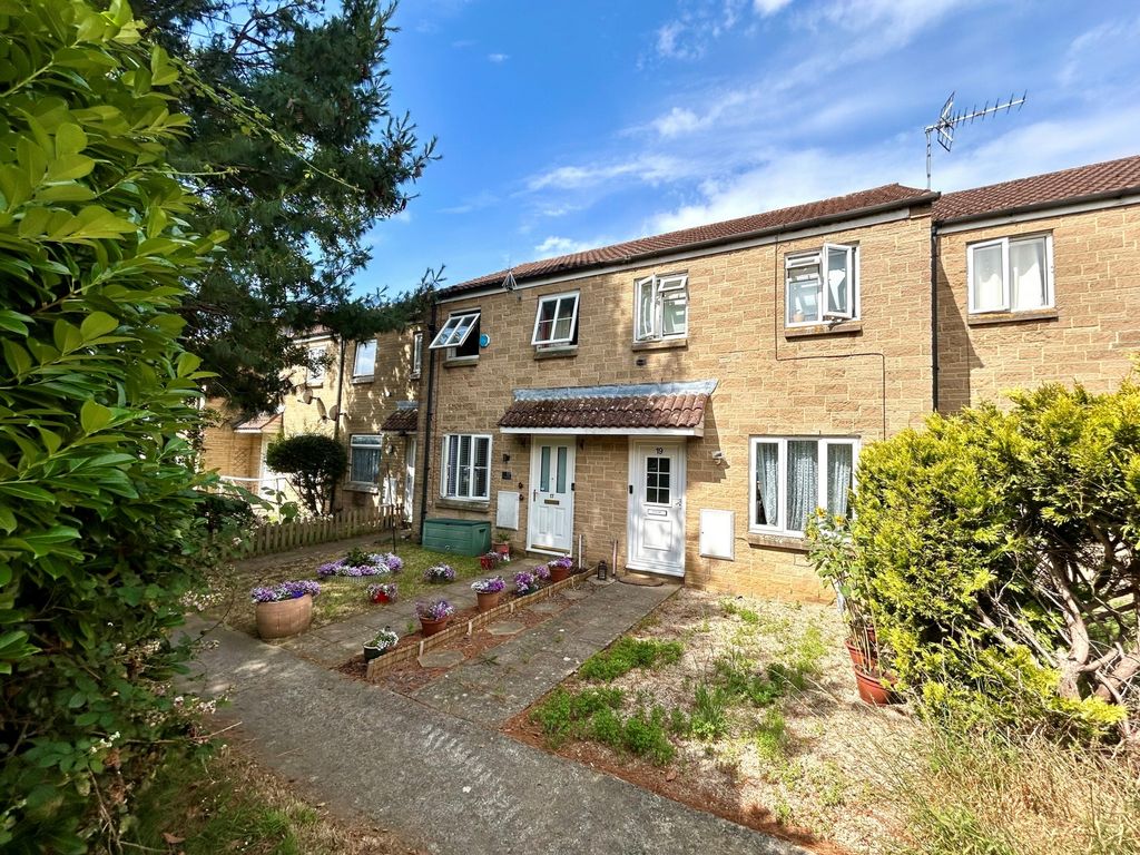 Property photo 1 of 12 Photo 2