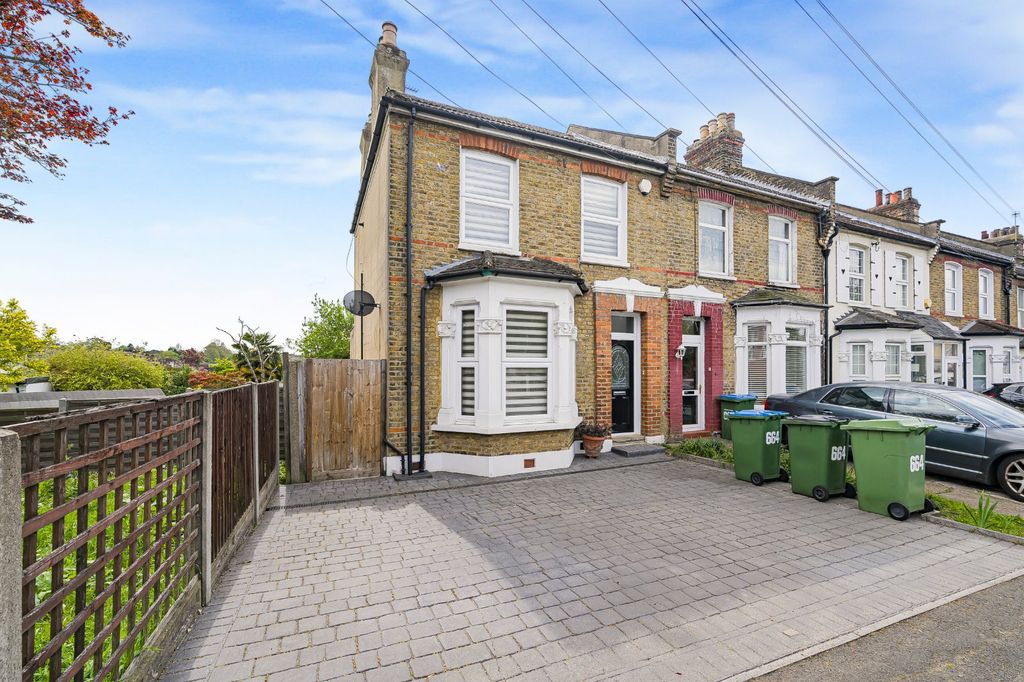 Property photo 1 of 27 Picture No. 01