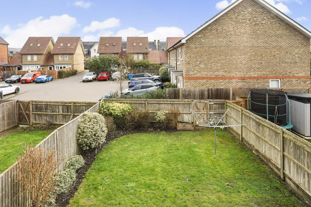 Property photo 3 of 15 Garden