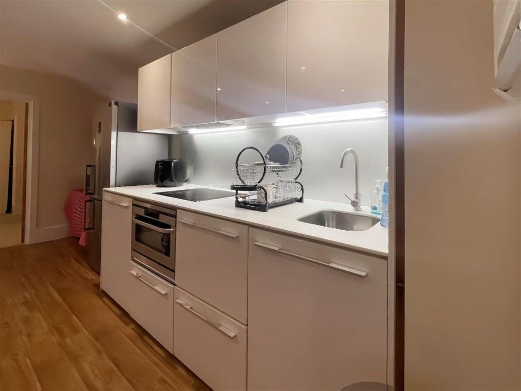Property photo 3 of 12 d6F12c60d24B4964F866126B10d09A6F.Jpg
