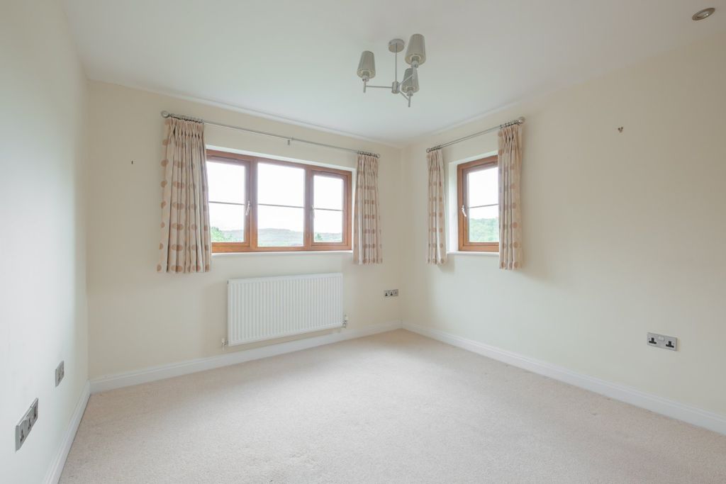 Additional image 9 of 2 bed flat for saleHolme Valley Court, Huddersfield Road, Holmfirth HD9