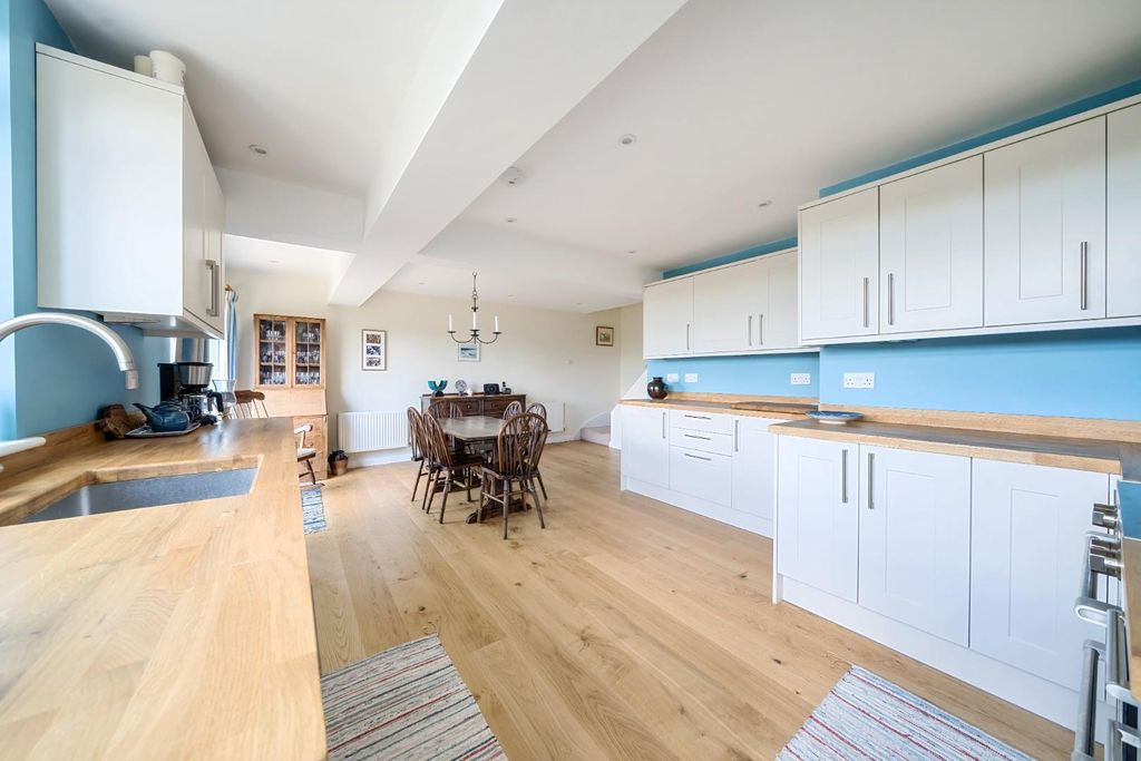 Property photo 2 of 10 1018809 (4).Jpg