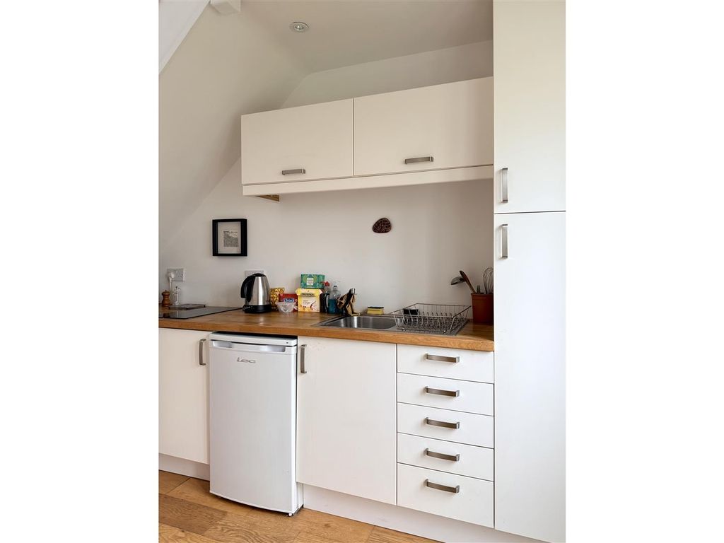 Additional image 46 of 5 bed end terrace house for saleClive Place, Penarth CF64