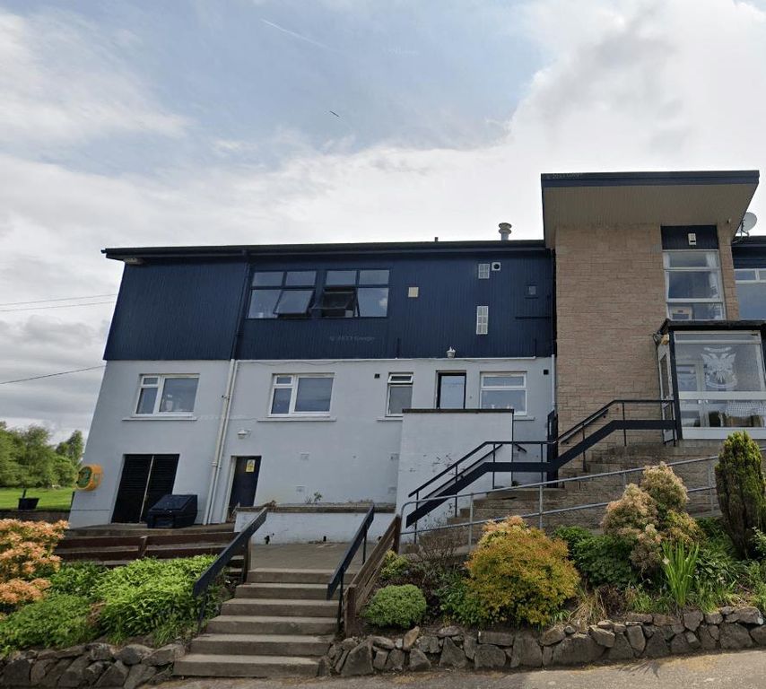 3 bed flat to rentStewards Flat, Craigiehill Golf Club, Craigiehill, Perth PH2