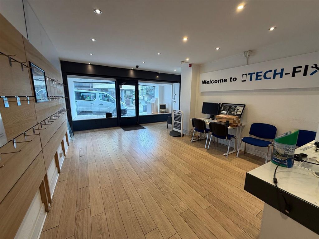 Property photo 2 of 9 1.Jpg