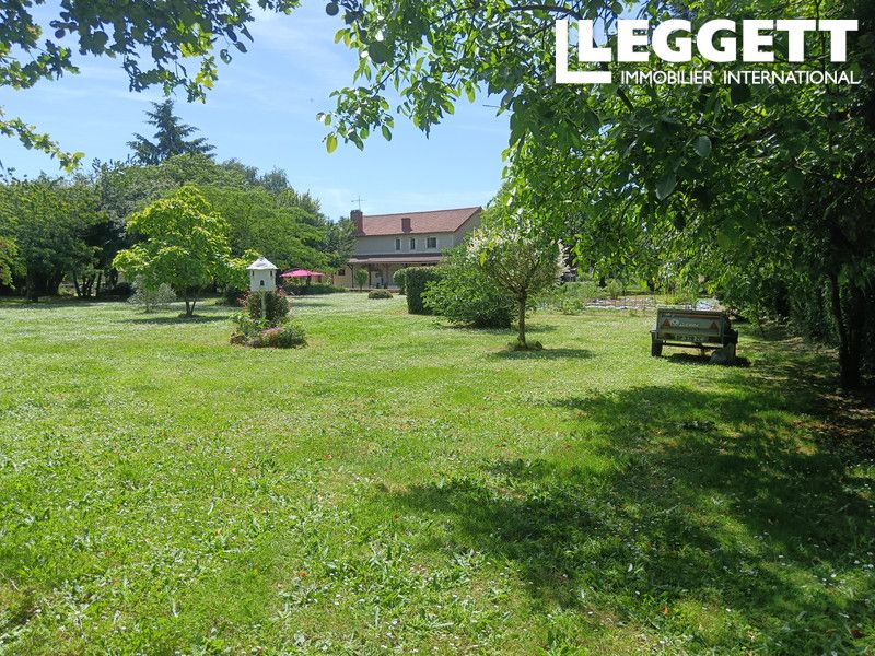 Property photo 2 of 10