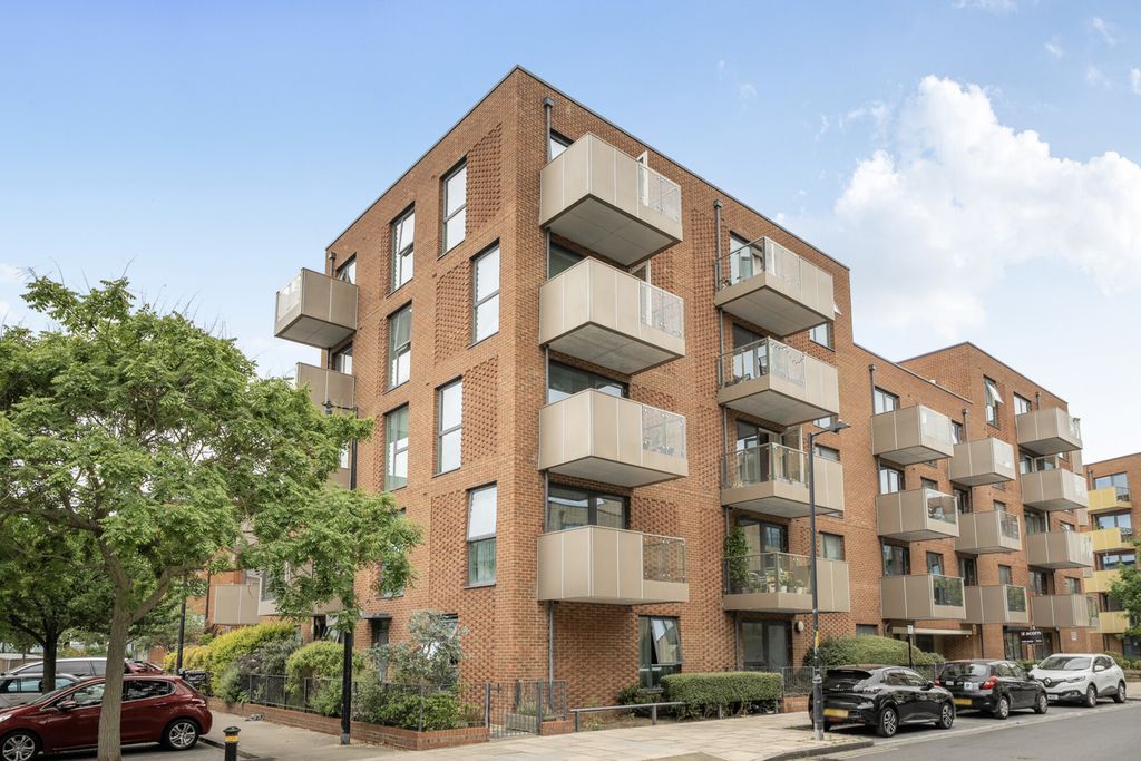 Property photo 1 of 21 1467561-1-6A199B9...