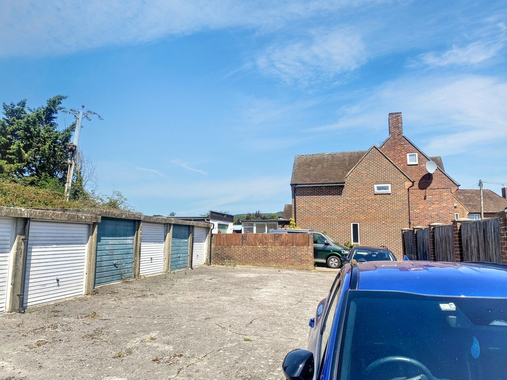 Property photo 2 of 13 Land And Garages At Haresfoot Close, Funtington, Chichester Po18 9Lr