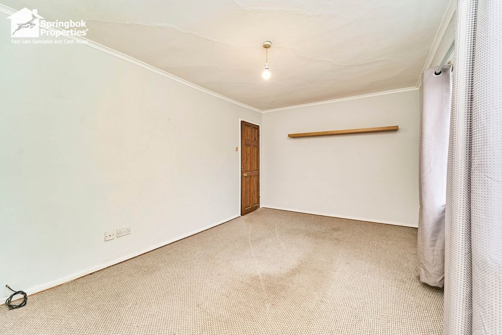Property photo 3 of 9 Image 2