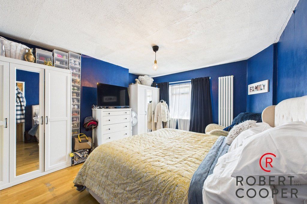 Property photo 2 of 11 Picture No. 12
