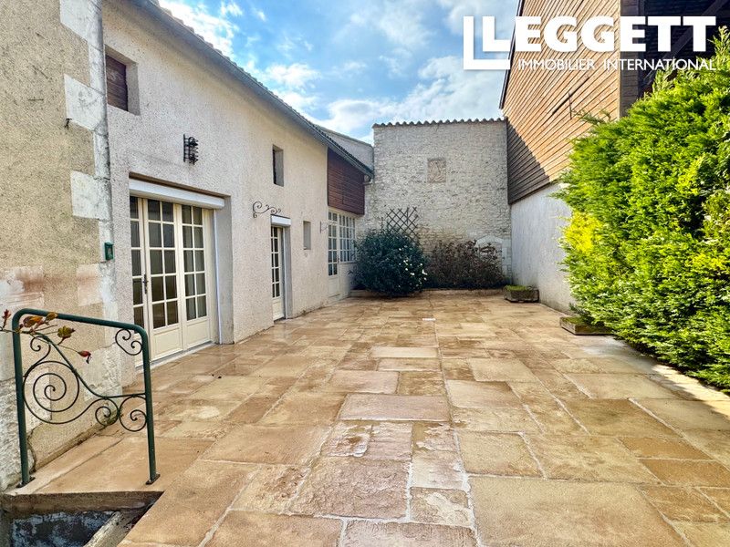 Property photo 3 of 10