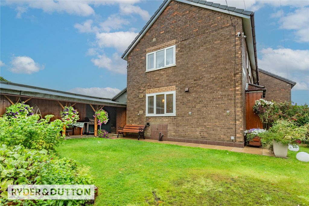 Property photo 2 of 21 Picture No. 24