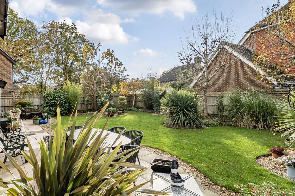 Property photo 3 of 30