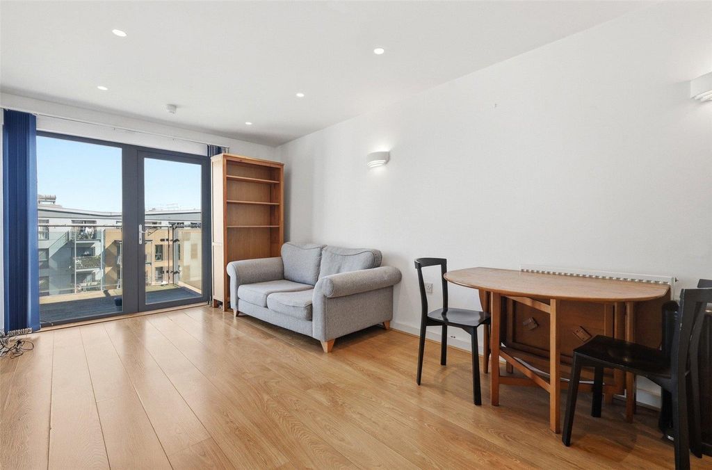 Property photo 1 of 11 Picture No. 08