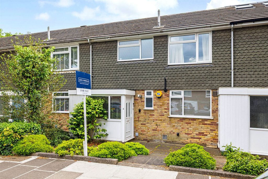 Property photo 1 of 17 Picture No. 01