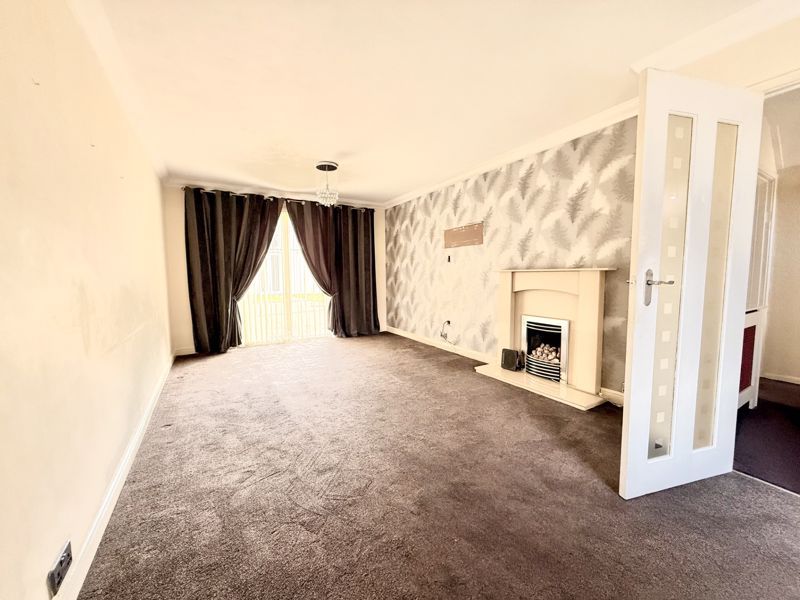 Property photo 3 of 17 Photo 16