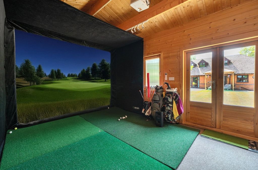 Property photo 3 of 30 Picture No. 41