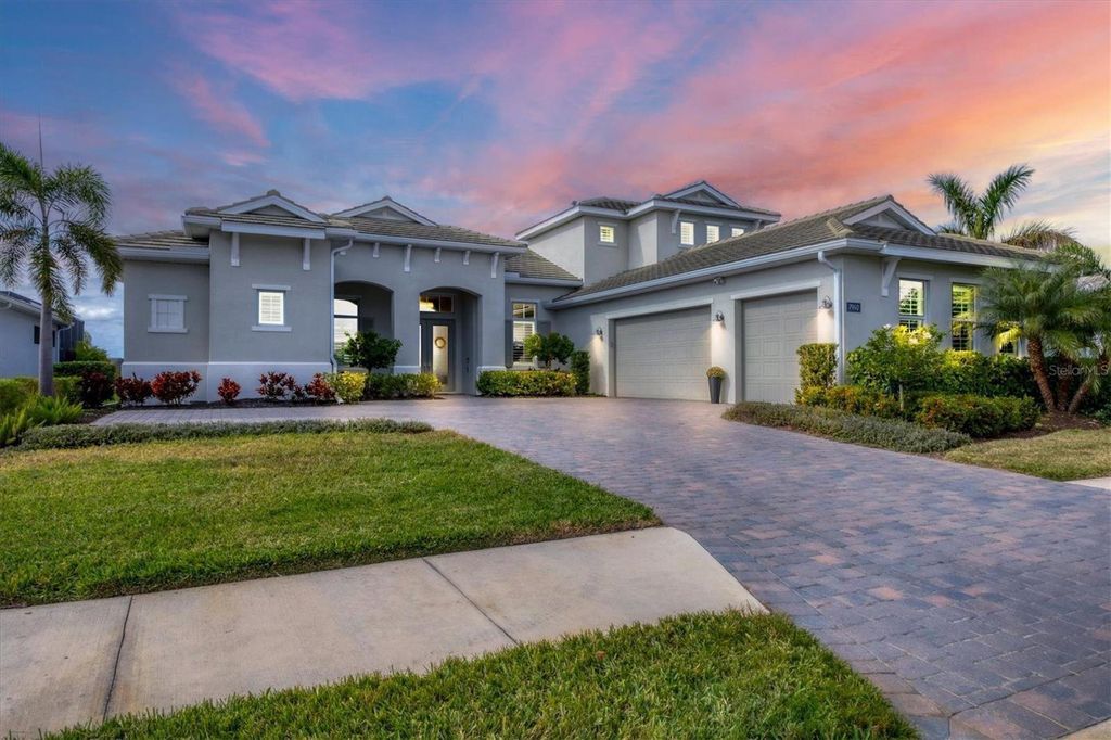 Property photo 1 of 19