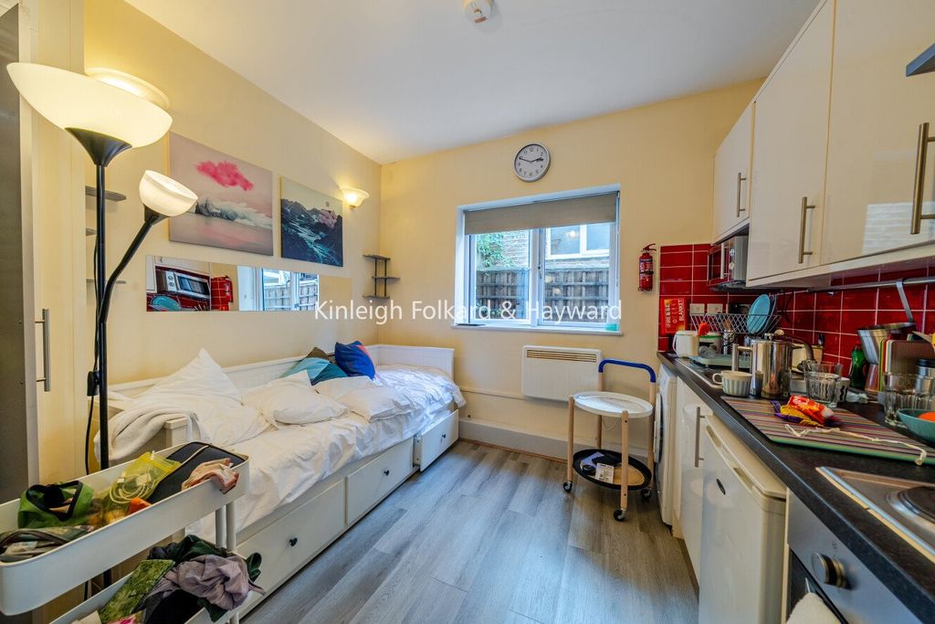 Property photo 2 of 4 Picture No. 04